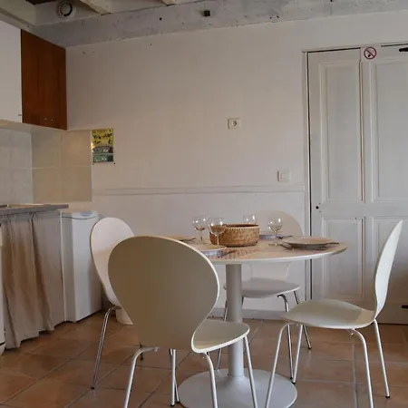 Du Vert & Du Bon Air - Linge Maison Inclus - Parking Prive Gratuit - Centre Ville Bergerac 10Mn - Domaine Bellevue Cottage En Perigord Lembras Exterior photo