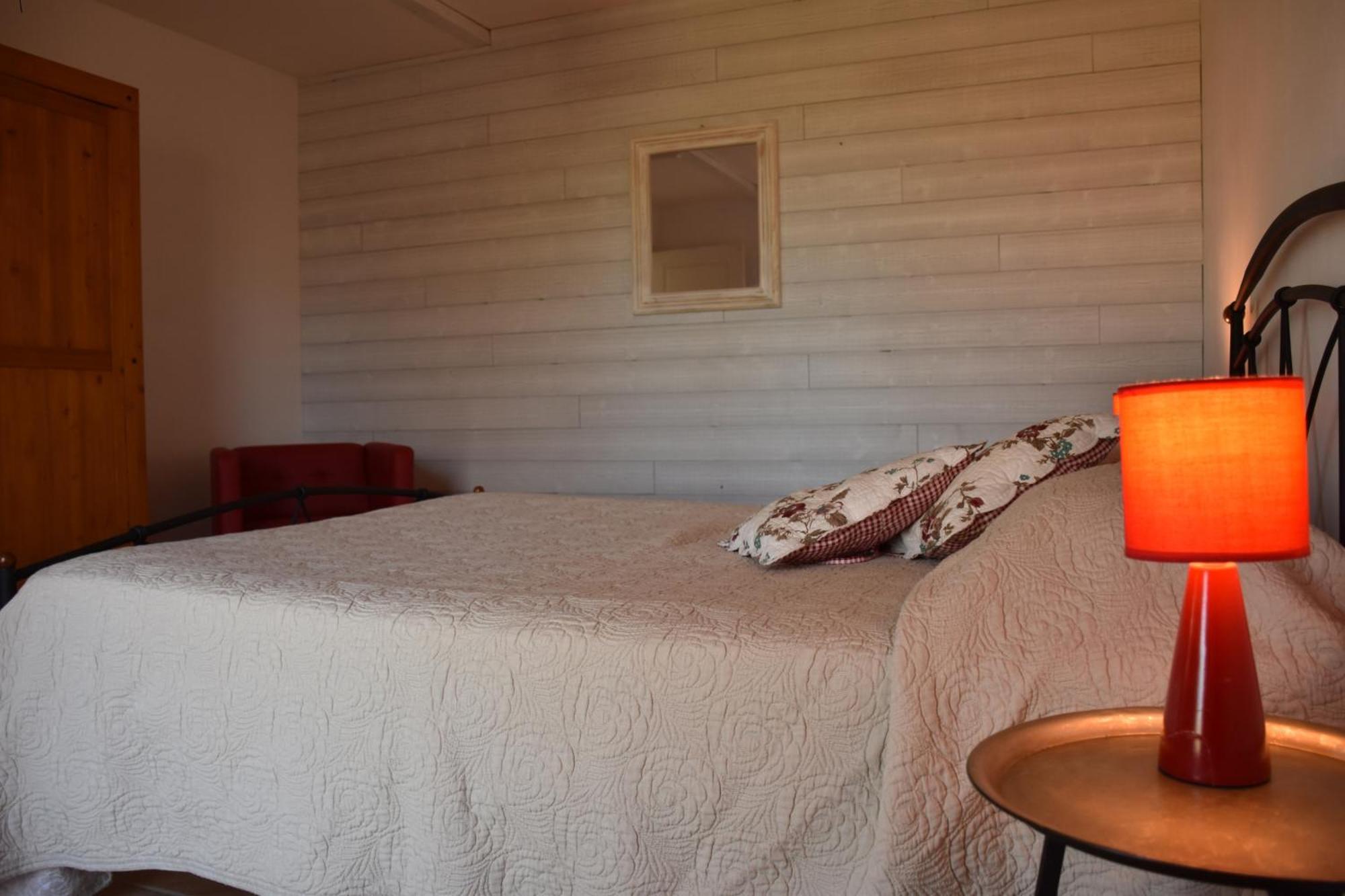 Du Vert & Du Bon Air - Linge Maison Inclus - Parking Prive Gratuit - Centre Ville Bergerac 10Mn - Domaine Bellevue Cottage En Perigord