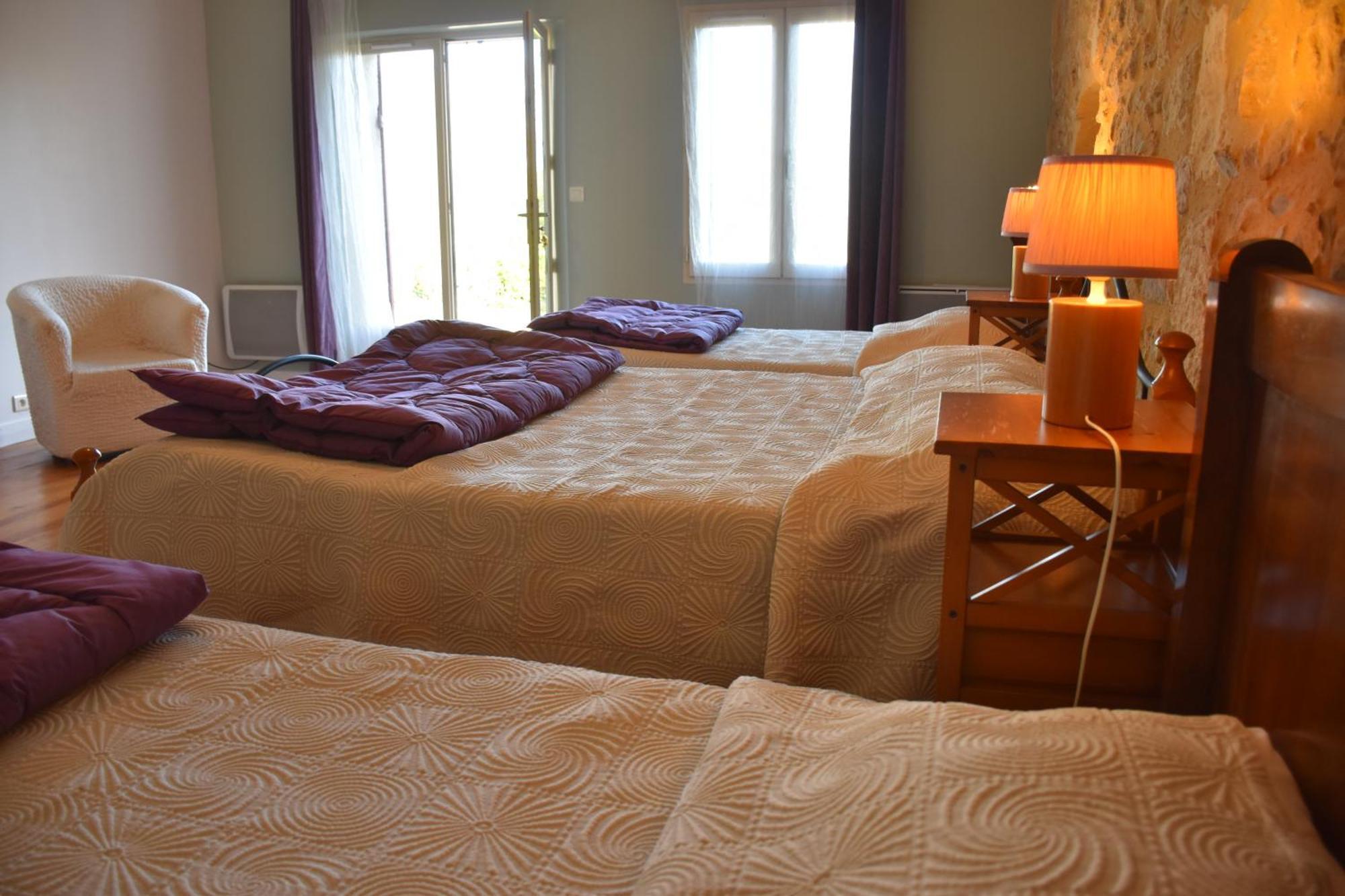 Du Vert & Du Bon Air - Linge Maison Inclus - Parking Prive Gratuit - Centre Ville Bergerac 10Mn - Domaine Bellevue Cottage En Perigord Apartment Lembras