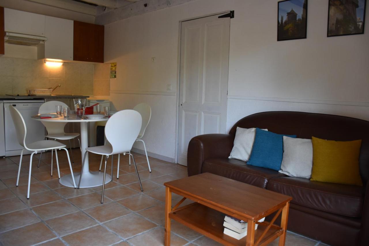 Du Vert & Du Bon Air - Linge Maison Inclus - Parking Prive Gratuit - Centre Ville Bergerac 10Mn - Domaine Bellevue Cottage En Perigord Lembras